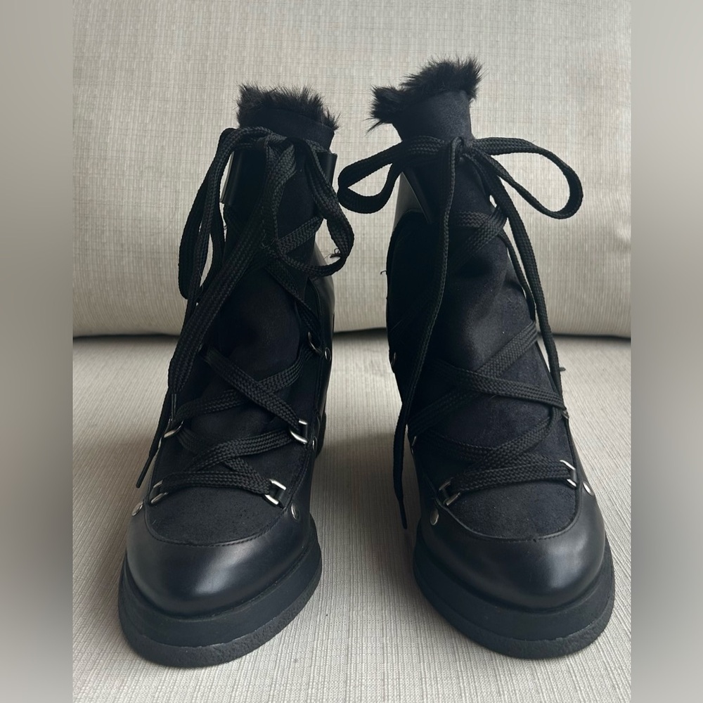 Miista London Black Faux-Fur Lace-Up Winter Boots, size 9.5 (EU 40)
